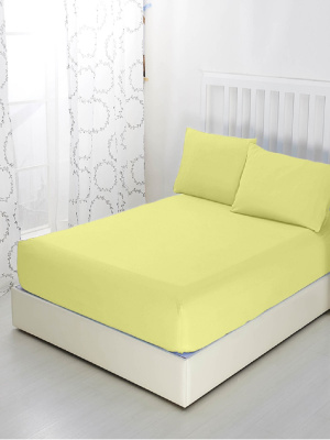 Простыня трикотажная на резинке желтый